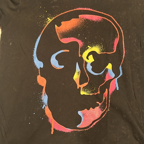 CHRLDR Skull Spray T shirt - Picture 2 of 7